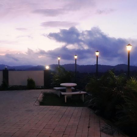 Paadi Holidays Ramakkalmedu Idukki Ngoại thất bức ảnh