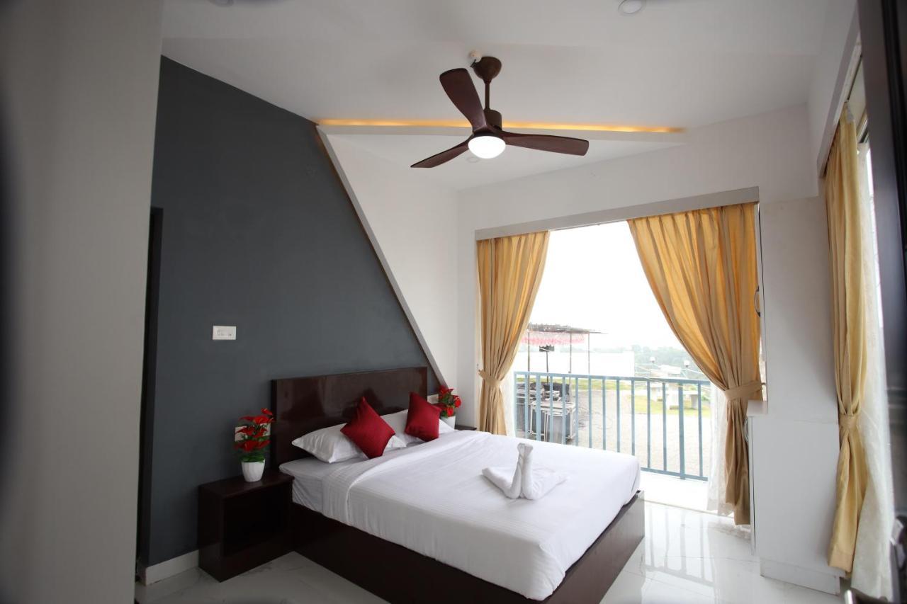Paadi Holidays Ramakkalmedu Idukki Ngoại thất bức ảnh