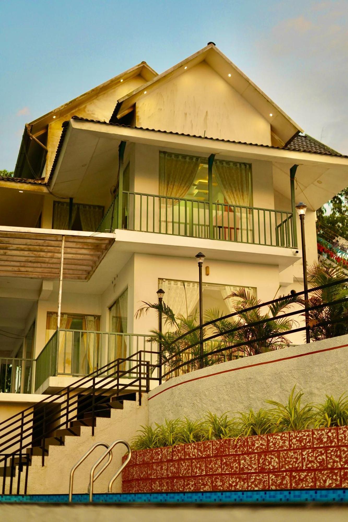 Paadi Holidays Ramakkalmedu Idukki Ngoại thất bức ảnh